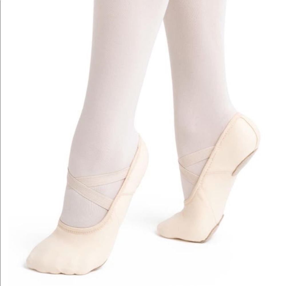 New Capezio Hanami Best-Selling Canvas Split-Sole